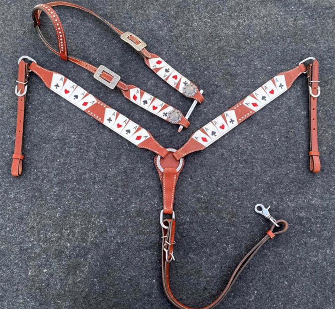 Showman "Four of A Kind" Painted One Ear Headstall and Breastcollar Set